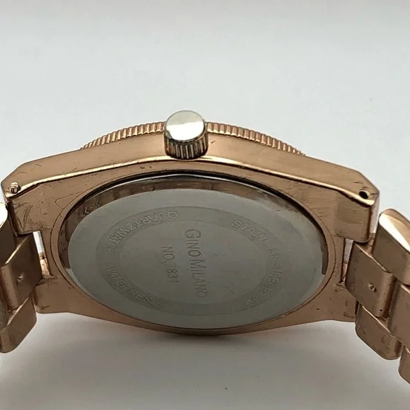 Gino Milano Women's Watch Rose Gold (New Battery) Beautiful Water Resistant - Picture 6 of 8